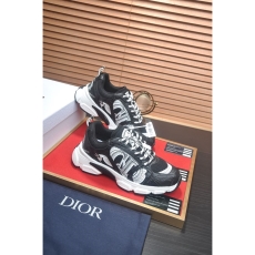 Christian Dior Sneaker